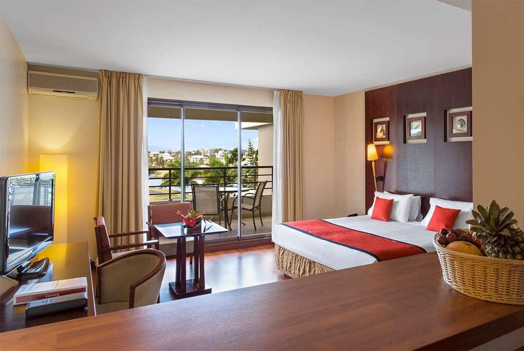 Ramada Hotel & Suites By Wyndham Numea Pokój zdjęcie
