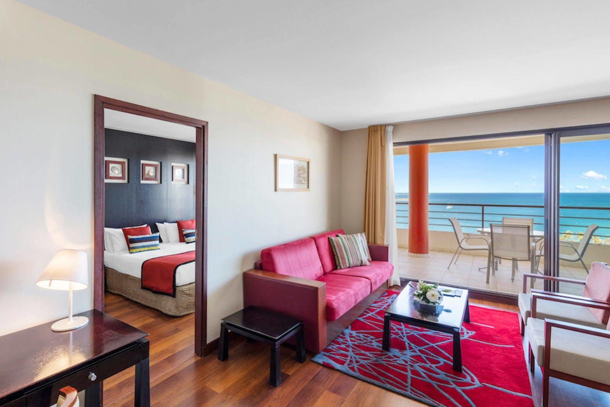 Ramada Hotel & Suites By Wyndham Numea Zewnętrze zdjęcie